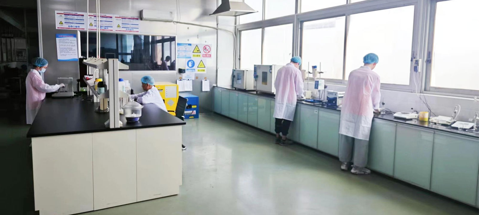 R&D-personnel-are-developing